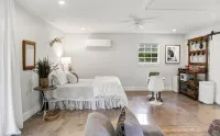 Luxury Round Top Guesthouse • 6m to Town Square - 4성급