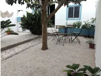 House Peniche Portugal 200 meters from the beach 8 people bairro do Visconde