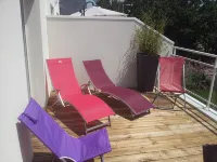 APARTMENT T3 Small sea view 150 meters from the beach. - 3-Star