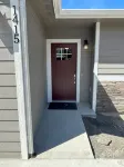 Classy and Cozy Brand New Townhouse!