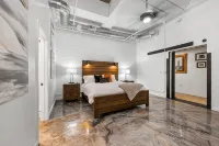 Exclusive Luxury Penthouse - Heart of Downtown Cleveland - Rare Find - Condos