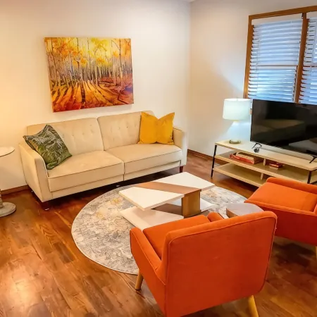 Lovely Home! Great Location! The Nature House