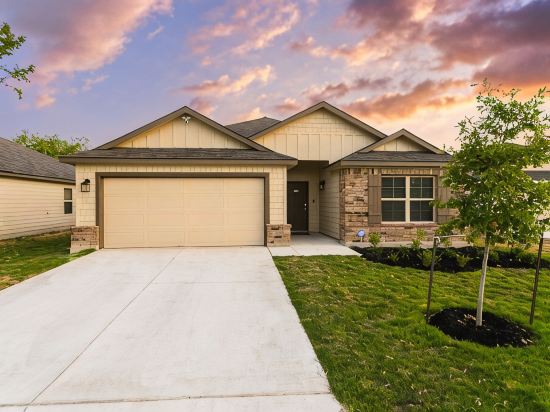 Movie Theatre! Pool Table!Lackland! Vanity room !! Near Seaworld !