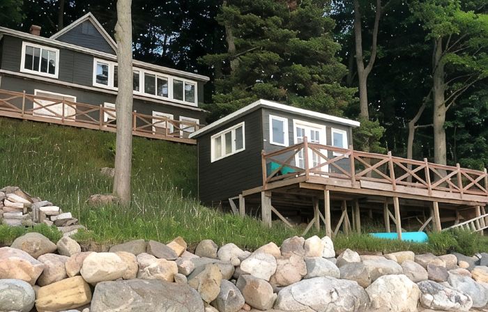 Saugatuck Family Beach Cottage and Cabana