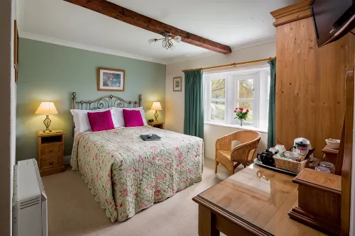 Well appointed cottage on a working hill farm - Wifi