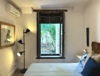 House in front of the Alhambra with a private garden and views - Bungalows