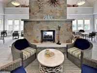 Sunkissed Cottage, Heated Pools, Club House, Game Room, 15 Mins to Local Beaches - Wifi