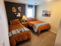 Charming 3 bedroom home minutes away from Deadwood! - Homestays