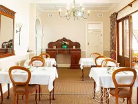 Roseland House Hotels near Berea