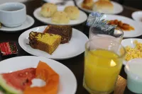Stop Inn Antonio Carlos - breakfast