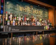 White House - bar