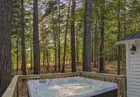 Hinckleys Dreamwood Cottages - Hot Tub