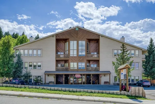 The Slopeside Haven Condo • Step Free Access • Next to Lifts - Wifi