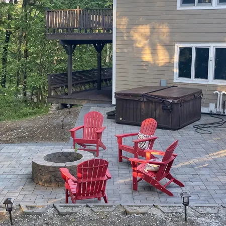 Massive Killington Mountain Lodge - Hot Tub + Sauna + Close to Killington & Pico