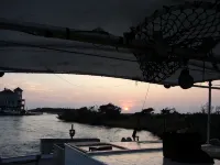 臨海灣鄉村民宿擁有迷人日落且便於開展水上運動!! - Wi-Fi
