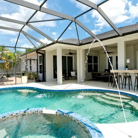 Luxury 4 BR/3BA Waterview Home w/ Pool + Spa with work space