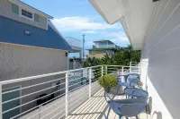Sale 8-30~Pool~Steps to Beach&Restaurants~Gulf View~Walk to Free Trolley&Resto's - 부티크
