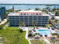 Windward Passage Resort - Sea View