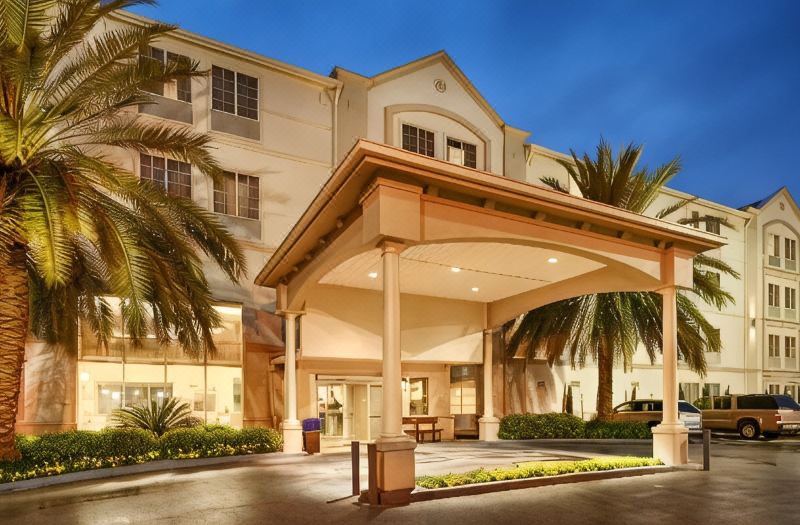 Best Western Plus Downtown Inn Suites