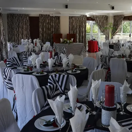 Lakeview Boutique Hotel & Conference Center