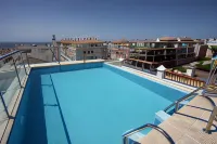 Apartamentos la Botica de Nerja - Pools
