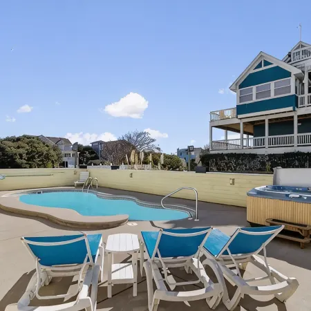 Corolla Oceanside in Whalehead - Heated Pool - 7BR/6.5BA - Short Walk to Beach!