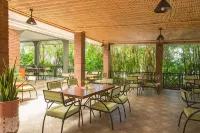 Airport Planet Lodge - breakfast