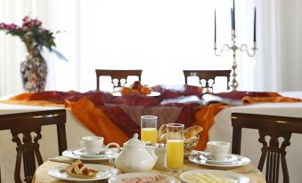 4. B&B 알 파라..