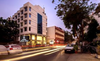 Hotel Host Inn, Ahmedabad