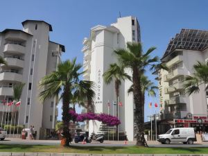 Azak Hotel