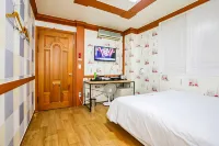 Gimcheon Hanawagachi Pension Hotel di Gimcheon-si
