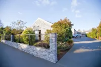 298 Westside Motor Lodge Hotels in Christchurch