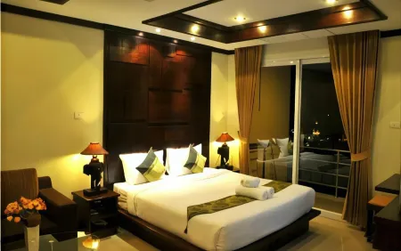 Boonjumnong Modern Apartment