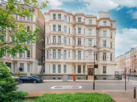 Ashburn Hotel Hotels near Kensington