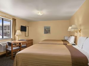 Travelodge by Wyndham Wenatchee