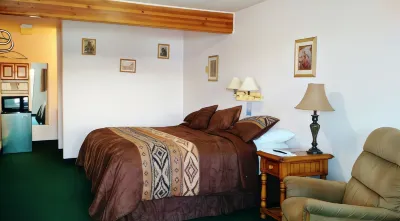 Going-to-The-Sun Inn & Suites Hotels in East Glacier Park
