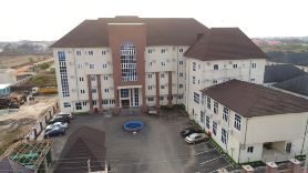 Glo-Ran Hotel and Event Place