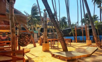 Eva Hut Mui Ne Beach Hostel