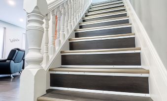 The Haines Villa - Housity