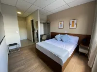 NOBRE HOTEL Hotels near Passeio Da Escola