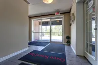 Owen Sound Inn Hotels in Kemble