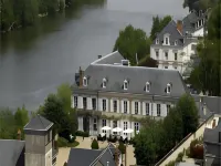 Relais d'Amboise - the Leading Hotels of the World - Pools