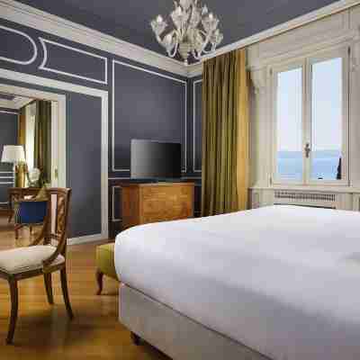 Villa Cortine Palace Hotel Rooms