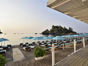 La Plage Resort