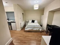 Arbourfield Lodge - Apartments