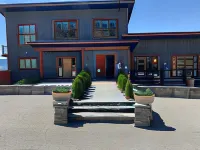 Wesbert Winery & Guest Suites Hotels near Aurora Matheson Art Gallery