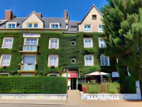 Hotel Anne de Bretagne Blois Hotels near BLOIS CENTRE RAILWAY STATION