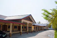 A Nice Resort Hotel di Buri Ram