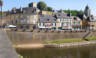 Hôtel le P'Tit Monde