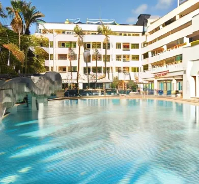Guadalpin Suites